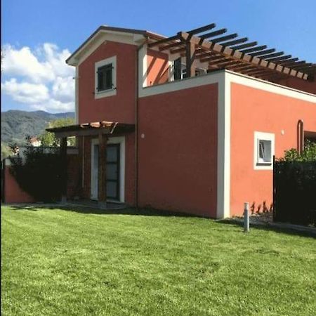 Il Casale Rosso Monolocale Cinque Terre-Toscana Caniparola di Fosdinovo Екстериор снимка